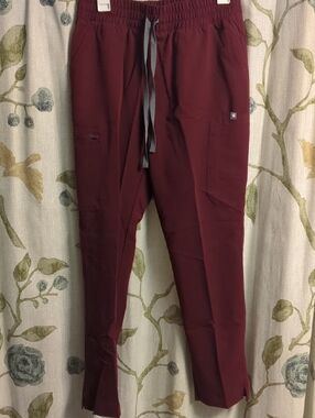 Figs Hugh Waisted Yola Scrub Bottoms